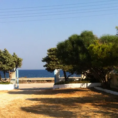 Gasthuis Porto Milos Adamantas (Milos)