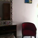 Гостевой дом Porto Milos 3*